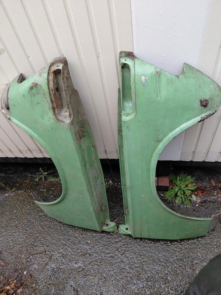 BMW E10 1502,1602,1802,2002 harde spatborden!, Auto-onderdelen, Carrosserie en Plaatwerk, Ophalen of Verzenden, Voor, BMW, Spatbord