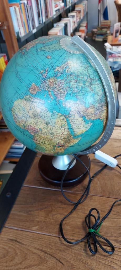 Oude Globe met Verlichting, Ophalen of Verzenden