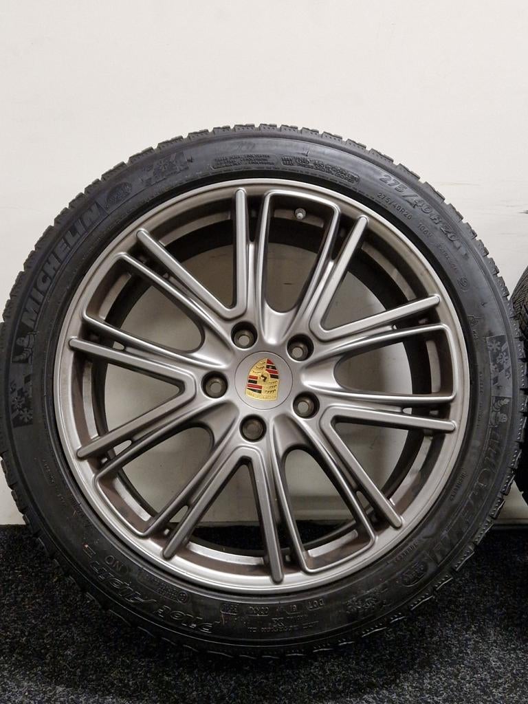20 inch Porsche Panamera 971 / Hybrid 5x130 breedset winter, Gebruikt, 275 mm, Banden en Velgen, Personenwagen