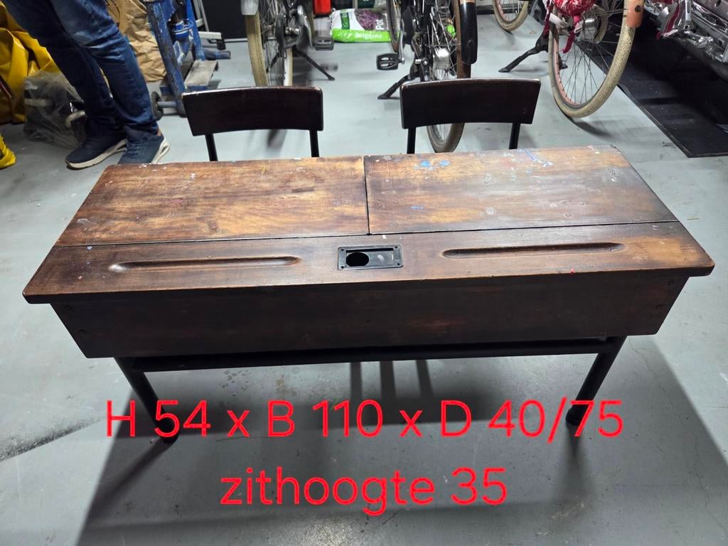 Dubbele lessenaar / schoolbank, Ophalen, Gebruikt