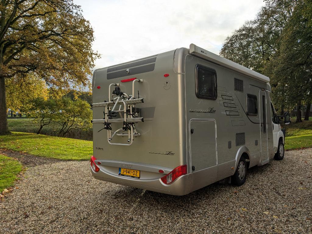 camper  Hymer T674 CL exclusive line te koop, Buscamper of Camperbus, Particulier, Hymer, Tot en met 4