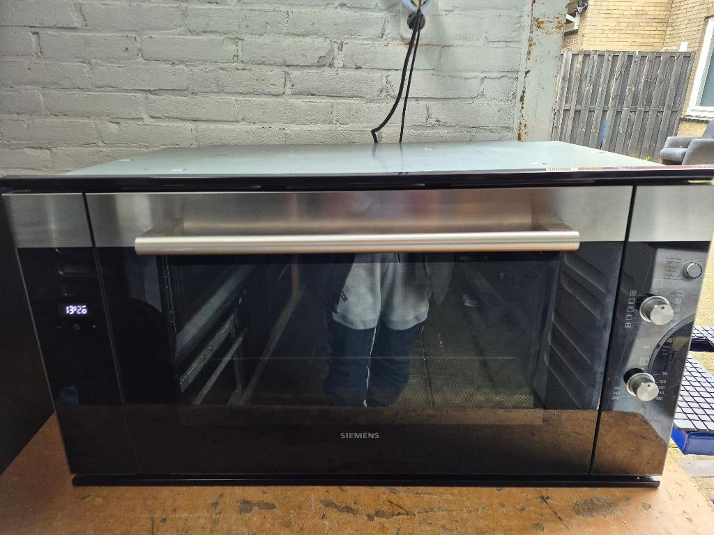 NETTE 90 CM SIEMENS HETELUCHT INBOUW OVEN TE KOOP, Gebruikt, Info@siemens.nl, Hete lucht, 60 cm of meer