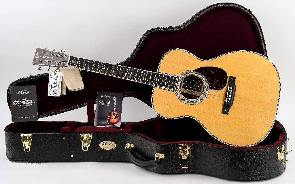 Martin OM-42 reimagined 2019 in nieuwstaat, Ophalen, Zo goed als nieuw, Western- of Steelstringgitaar, Met koffer