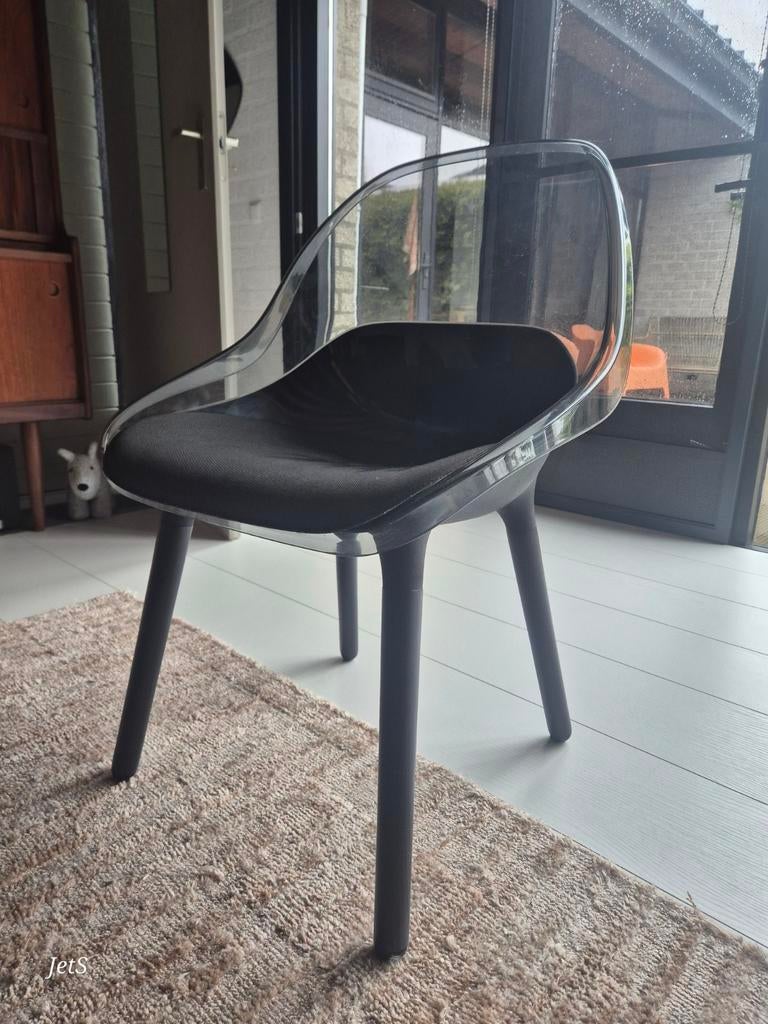 Eetstoel in goede staat, Huis en Inrichting, Stoelen, Ophalen, Zwart, Zo goed als nieuw, Metaal