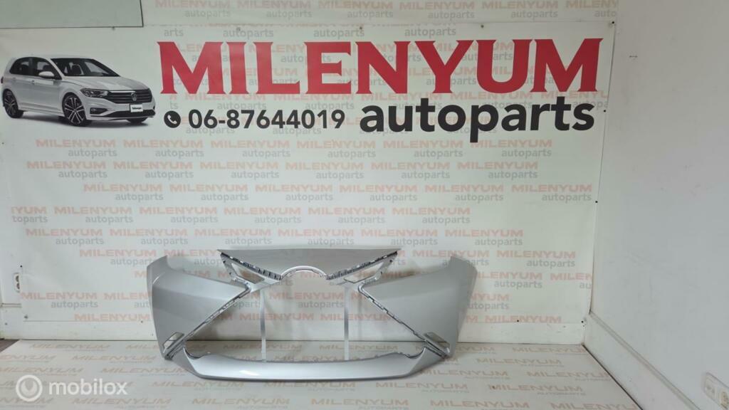 TOYOTA AYGO VOORBUMPER NIEUW (2014/2018) 1E7, Voor, Nieuw, Toyota, Ophalen of Verzenden