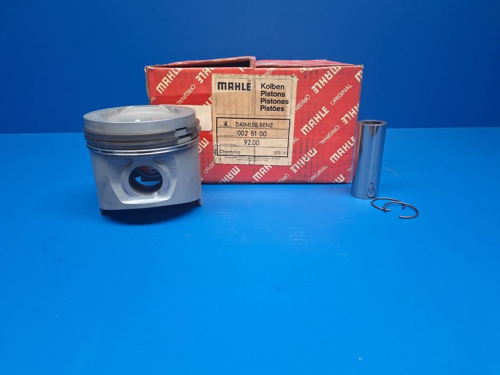 Mahle-zuigerset, Mercedes-Benz 92,00 MM M117 -- 8 stuks, Auto-onderdelen, Motor en Toebehoren, Mercedes-Benz, Nieuw, Ophalen of Verzenden