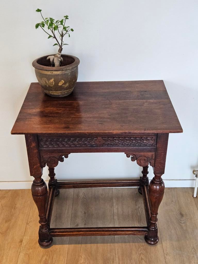 Antiek Engels houten tafeltje bijzettafel sidetable tafel, Ophalen