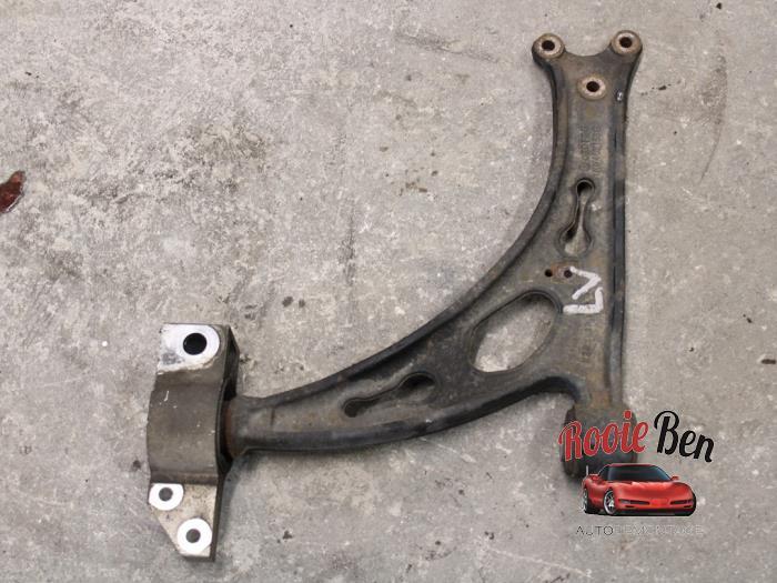 Draagarm links-voor van een Volkswagen Scirocco, Gebruikt, -, Volkswagen, -