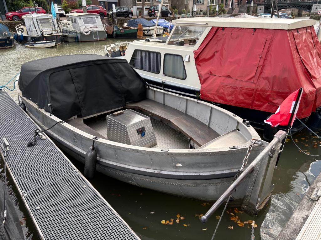 Aluminium reddingssloep-6,8m-Vetus 13pk-nieuwe kap, Watersport en Boten, Gebruikt, Binnenboordmotor, Diesel, Aluminium