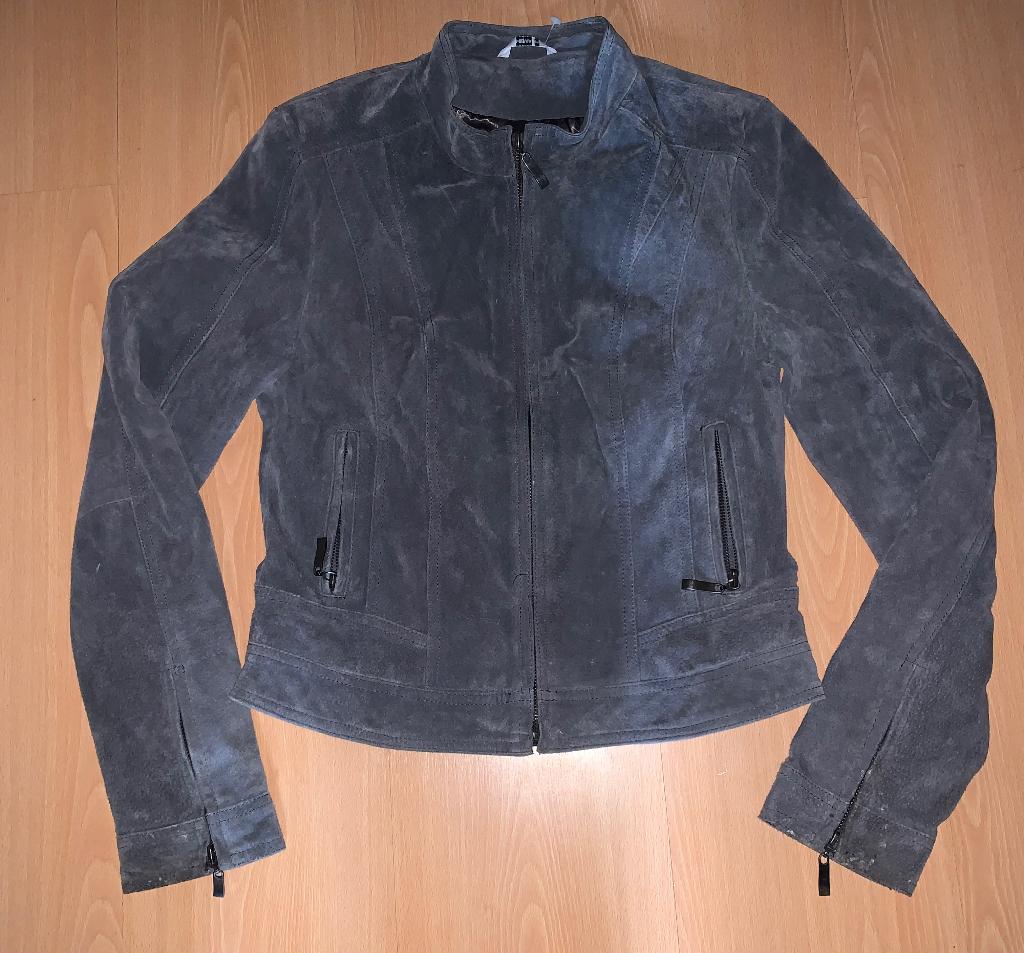 kort grijs suede jas maat M, Maat 38/40 (M), Ophalen of Verzenden, Zo goed als nieuw, Grijs