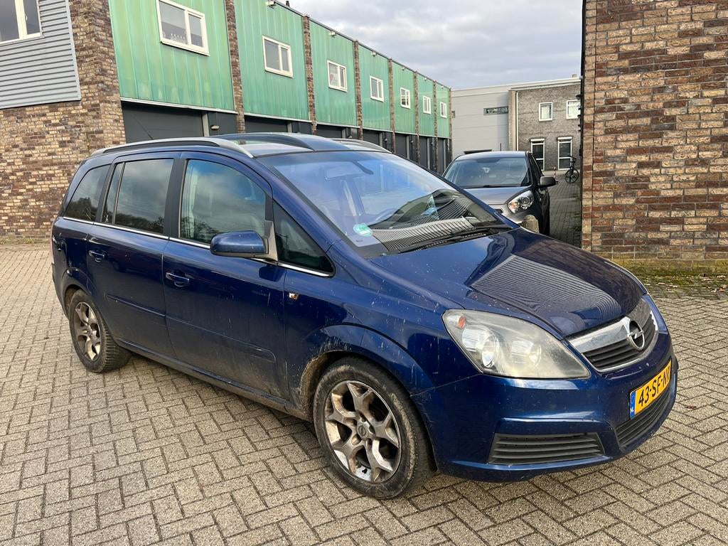 Opel Zafira 2.2 Panorama dak Benzine, Auto-onderdelen, Ophalen of Verzenden, Opel