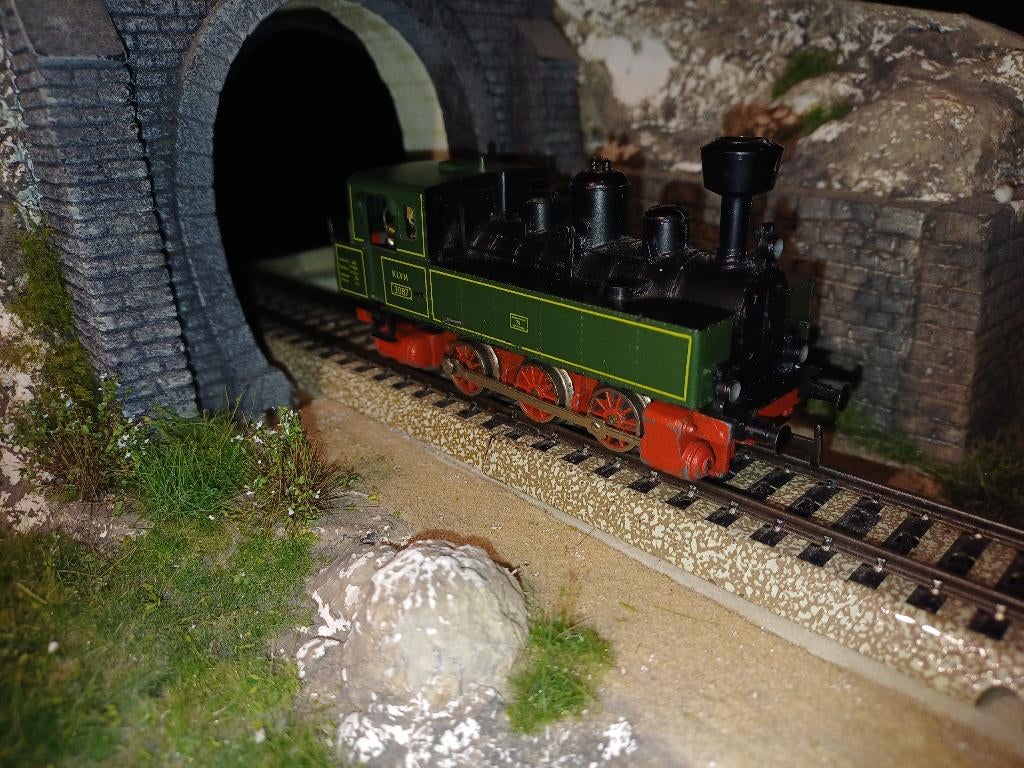 Marklin Tenderlocomotief KLVM (3087), Hobby en Vrije tijd, Modeltreinen | H0, Wisselstroom, Locomotief, Ophalen of Verzenden, Zo goed als nieuw