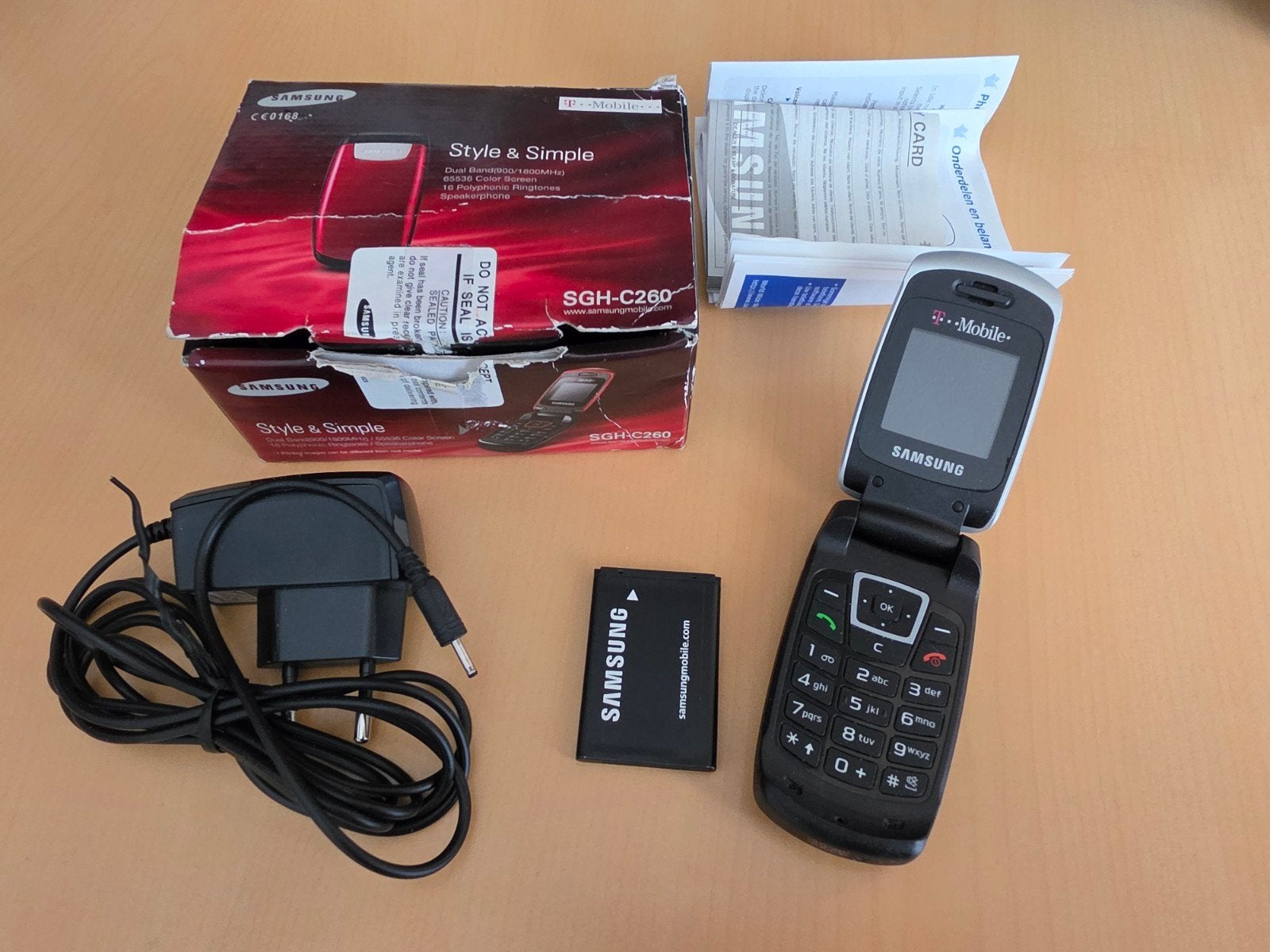Samsung SGH-C260 Vintage Klaptelefoon T-Mobile, Telecommunicatie, Mobiele telefoons | Samsung, Ophalen of Verzenden, Zo goed als nieuw
