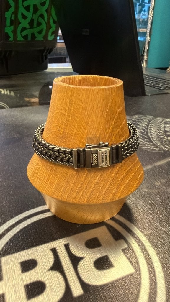 BUDDHA TO BUDDHA ARMBAND TYPE 192BRS F JULIUS BLACK € 419,95, Ophalen of Verzenden, Nieuw, Zilver, Zilver