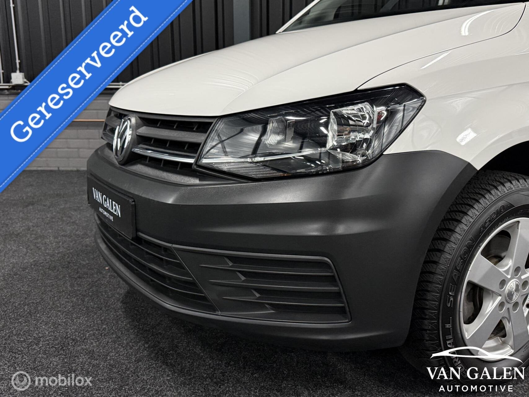 Volkswagen Caddy Maxi TSI DAB+|Carplay|Camera|GPS|MARGE!, Auto's, Bestelauto's, Voorwielaandrijving, 12 maanden, Stof, Euro 6