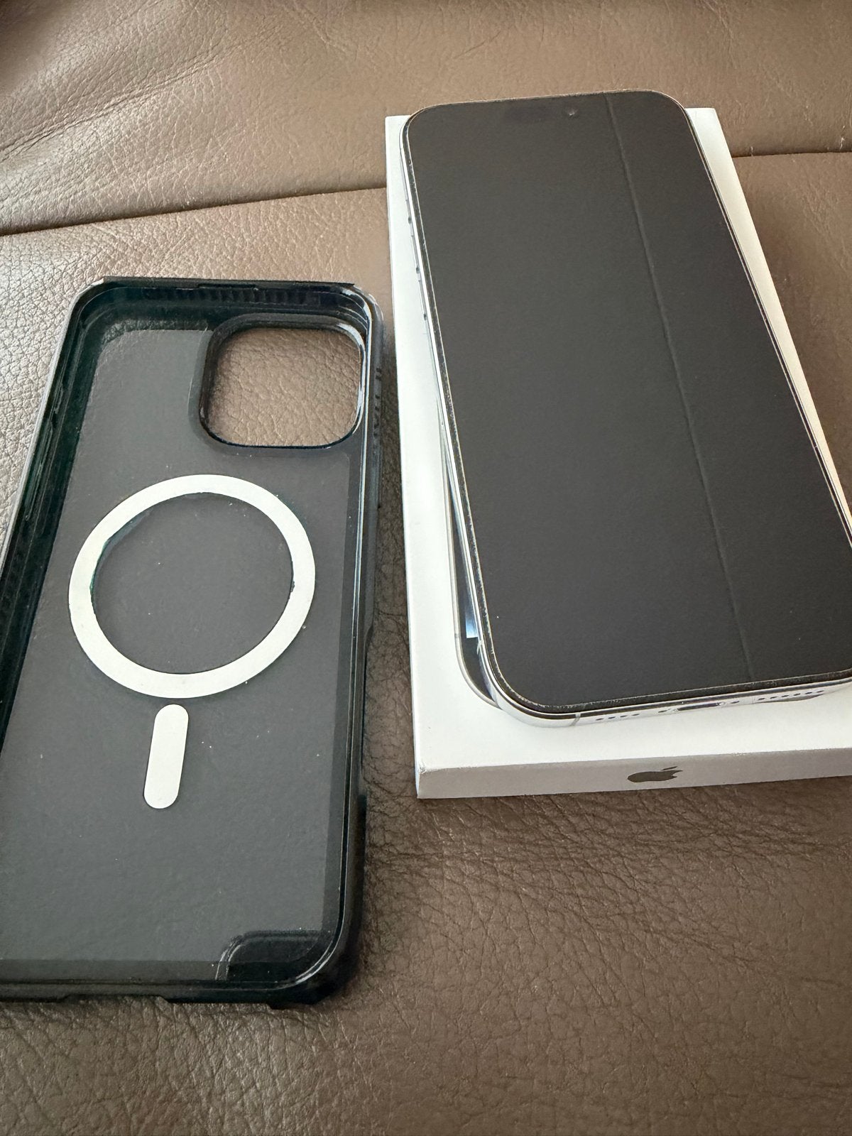 iPhone 16 Pro Max 256GB Wit - Zo goed als nieuw, Telecommunicatie, Wit, IPhone 16 Pro Max, Zo goed als nieuw, Zonder simlock
