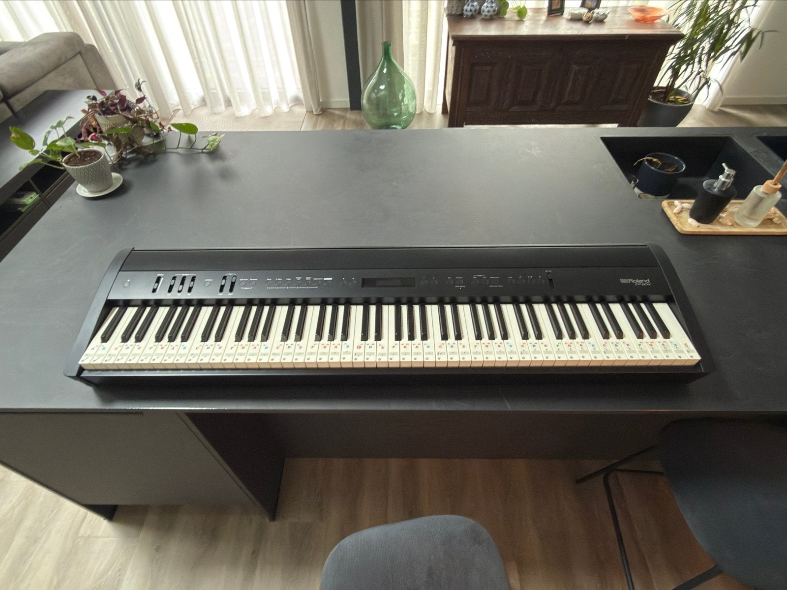 Roland FP-60X Digitale Piano, Nieuwstaat, Inclusief Pedalen, Zwart, Digitaal, Ophalen of Verzenden, Zo goed als nieuw