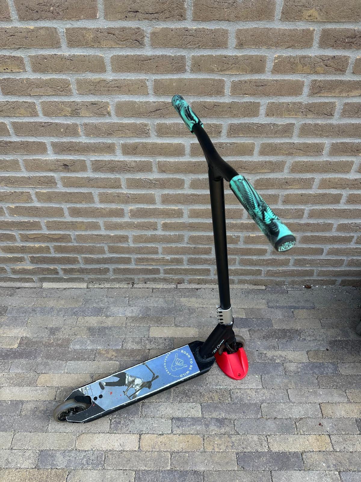 Step - stuntstep Nkd incl helm, Ophalen, Gebruikt, Gewone step