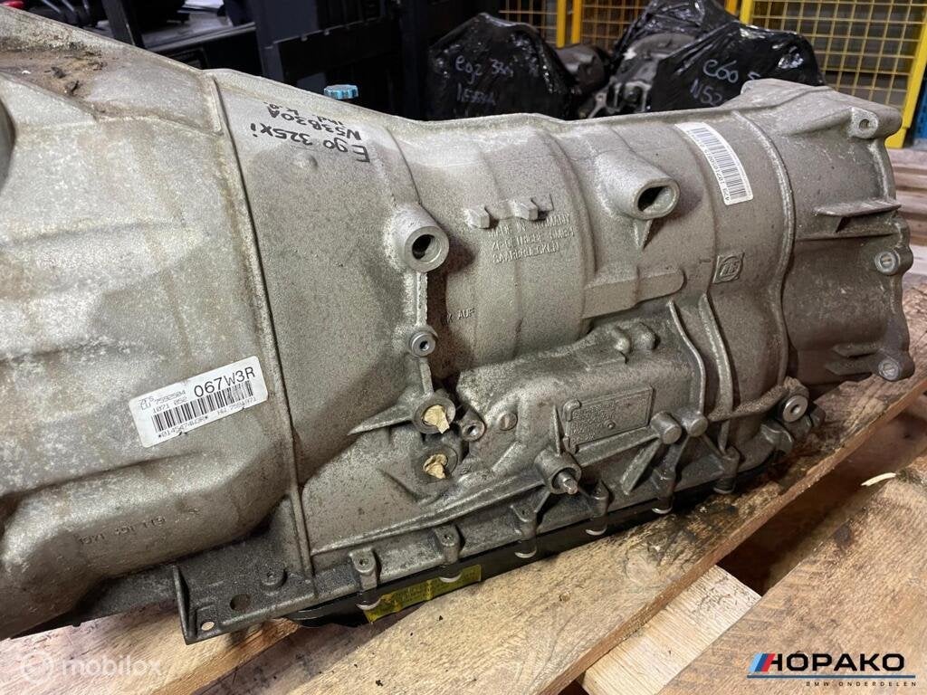 Automaatbak BMW 3 serie E90 E91 E92 E93 325xi n53 - 7592504, Gebruikt, Einsteinlaan 5, Rijswijk, Ophalen of Verzenden, Info@bmw.com