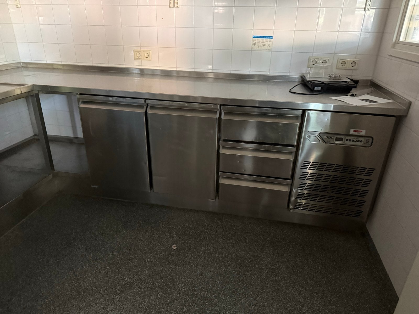 Complete Horeca Keukenapparatuur en RVS Meubilair, Zakelijke goederen, Horeca | Keukenapparatuur, Ophalen, Gebruikt, Overige typen