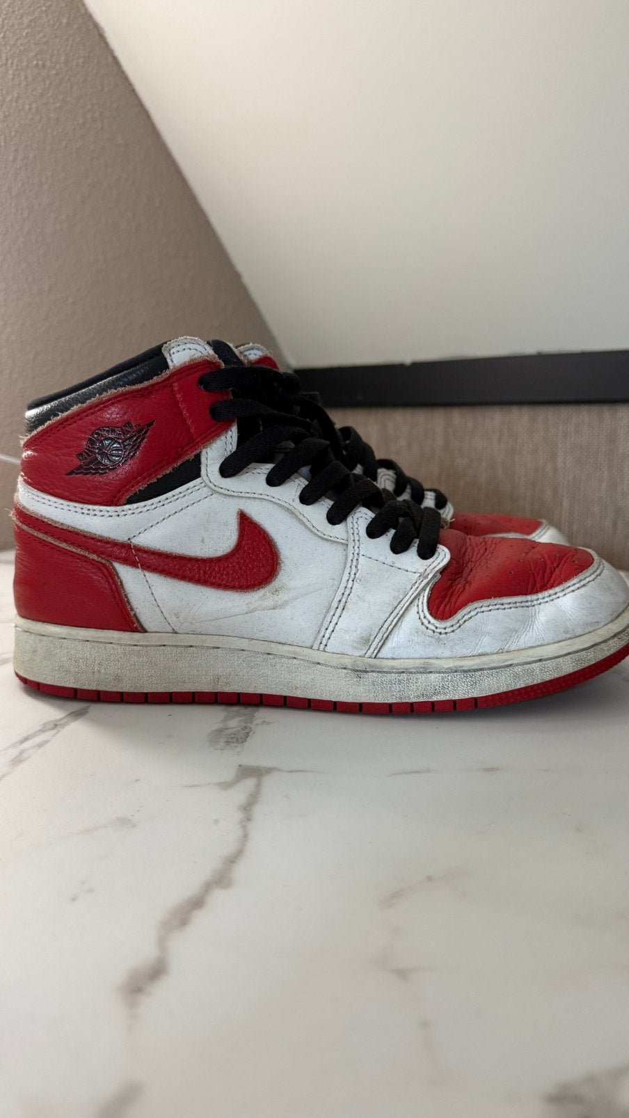 Jordans, Kleding | Dames, Schoenen, Ophalen of Verzenden, Rood, Sneakers of Gympen, Zo goed als nieuw