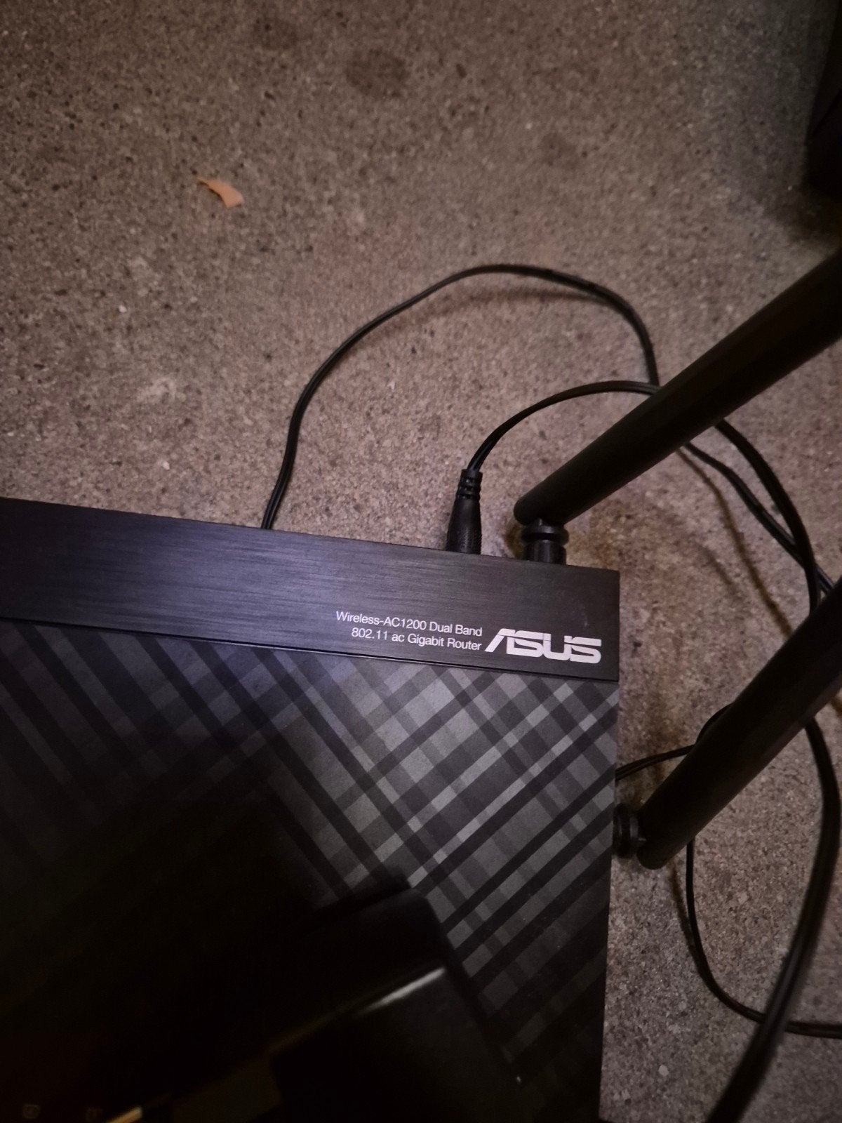 ASUS Wireless-AC1200 Dual Band 802.11ac Gigabit Router, Ophalen of Verzenden, Gebruikt, Router, ASUS
