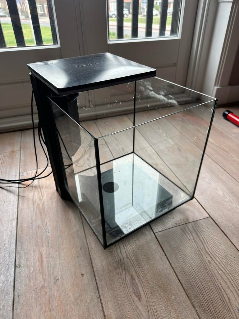 Superfish aquarium QubiQ 30 pro met heel veel toebehoren!, Dieren en Toebehoren, Ophalen, Gebruikt, Leeg aquarium