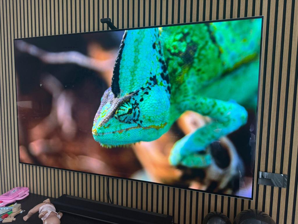 Q-led Smart TV - Zo goed als nieuw, Audio, Tv en Foto, Televisies, Overige merken, LED, 50 Hz, Ophalen of Verzenden