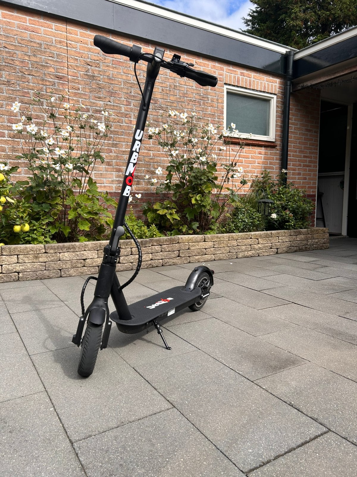 Urbmob Kick & Go E-step 100% legaal!!!, Fietsen en Brommers, Ophalen, Zo goed als nieuw, Elektrische step (E-scooter)