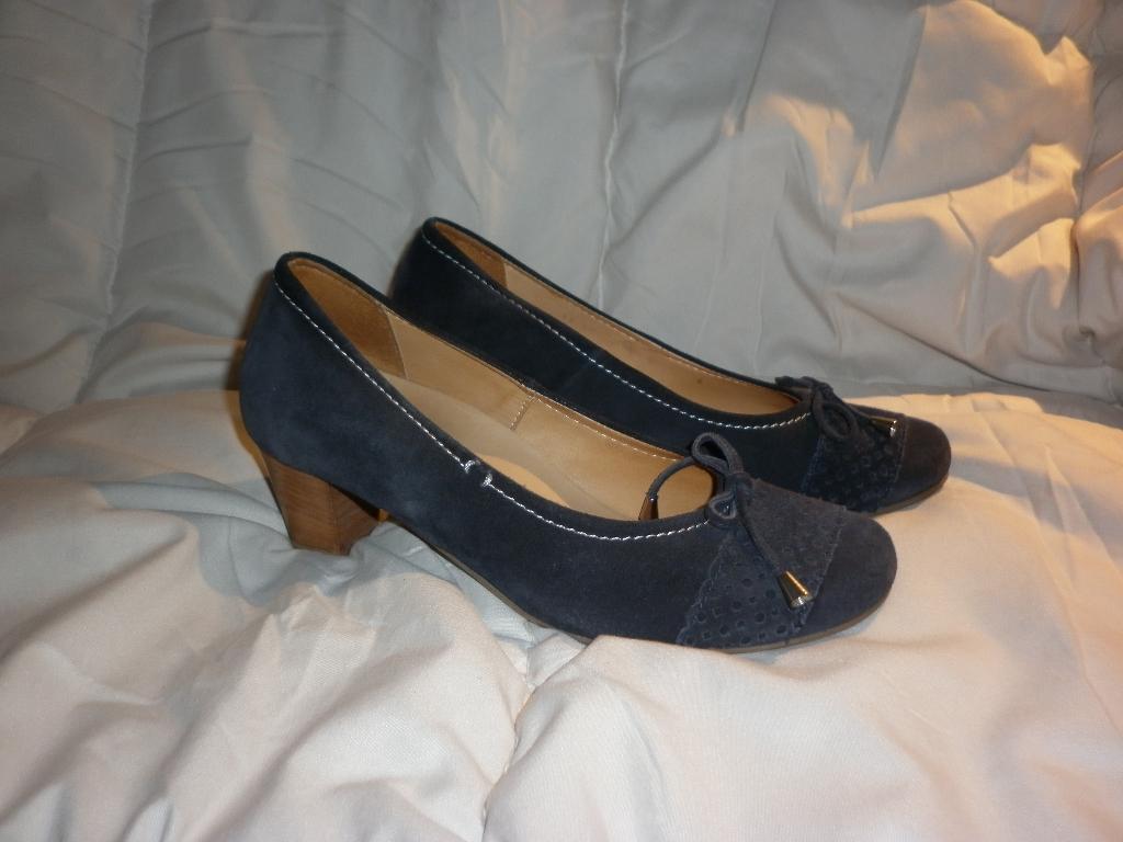 pumps maat:  38,5 merk : Footnotes  , Kleding | Dames, Schoenen, Pumps, Blauw, Ophalen of Verzenden, Footnotes