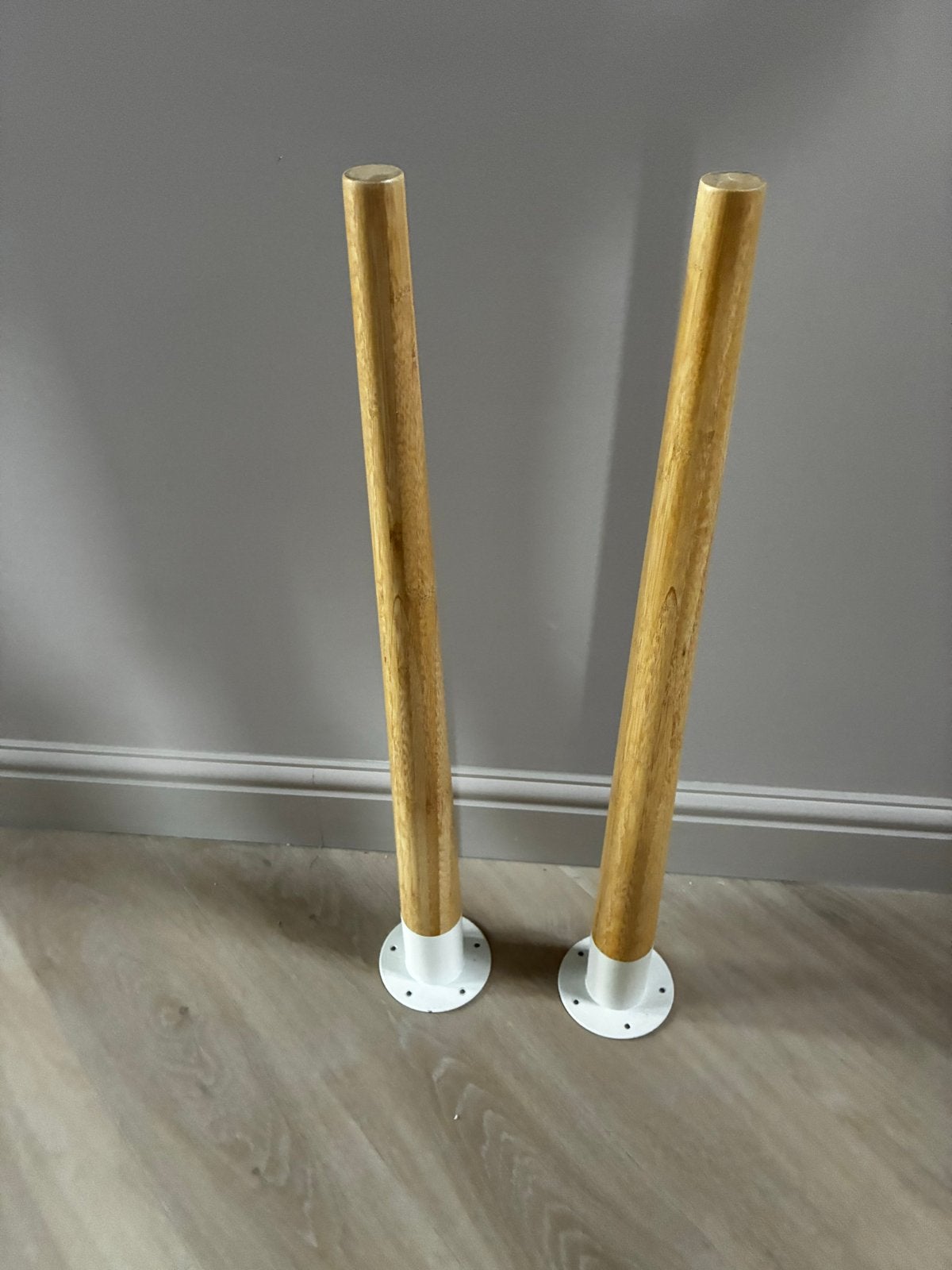 2 IKEA tafelpoten 70 cm hoog, Tafelpoot, Gebruikt, 50 tot 100 cm, Ophalen of Verzenden