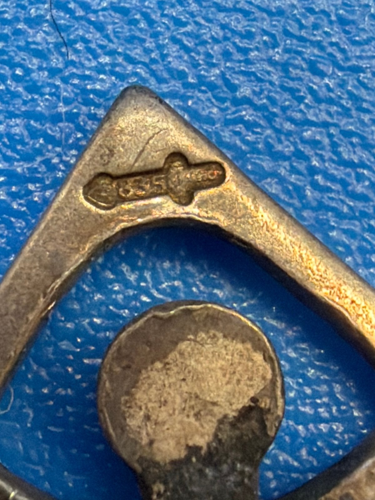 Zilveren Art Deco Speldje met Sleutelmotief, Antiek en Kunst, Ophalen of Verzenden, Zilver