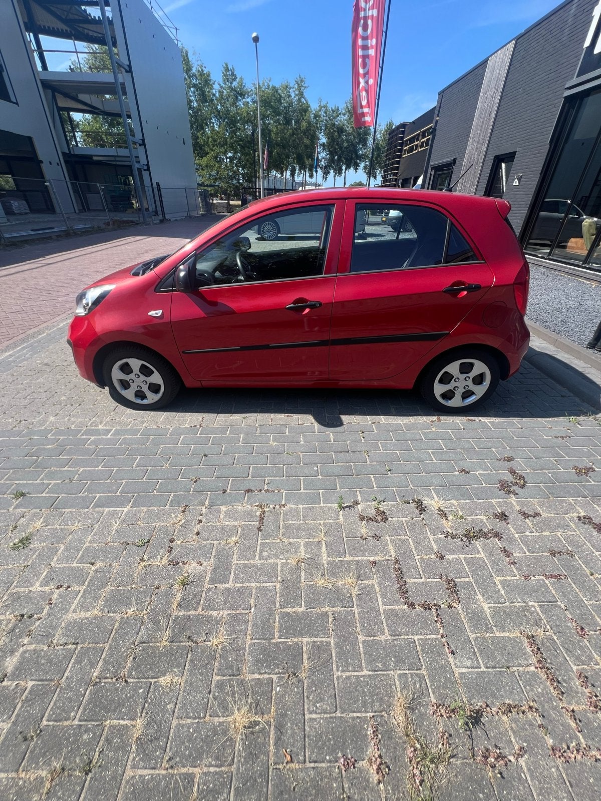 Kia Picanto 1.0 Cvvt 5-DRS 2014 Rood, Voorwielaandrijving, 400 kg, Origineel Nederlands, 24 km/l