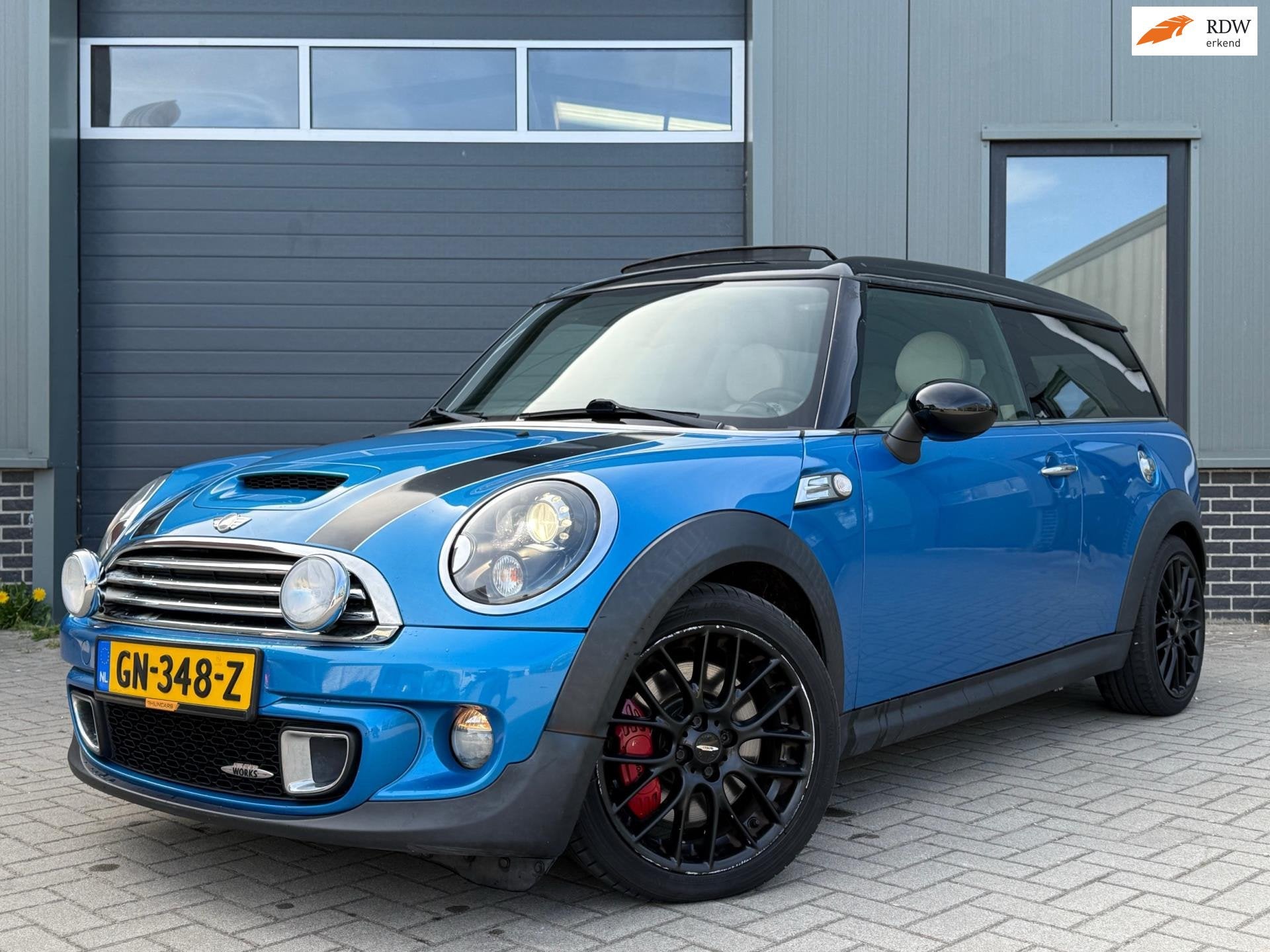 Mini Mini Clubman 1.6 John Cooper Works Chili*Pano*211PK!, Auto's, Mini, Voorwielaandrijving, Euro 5, Gebruikt, 4 cilinders