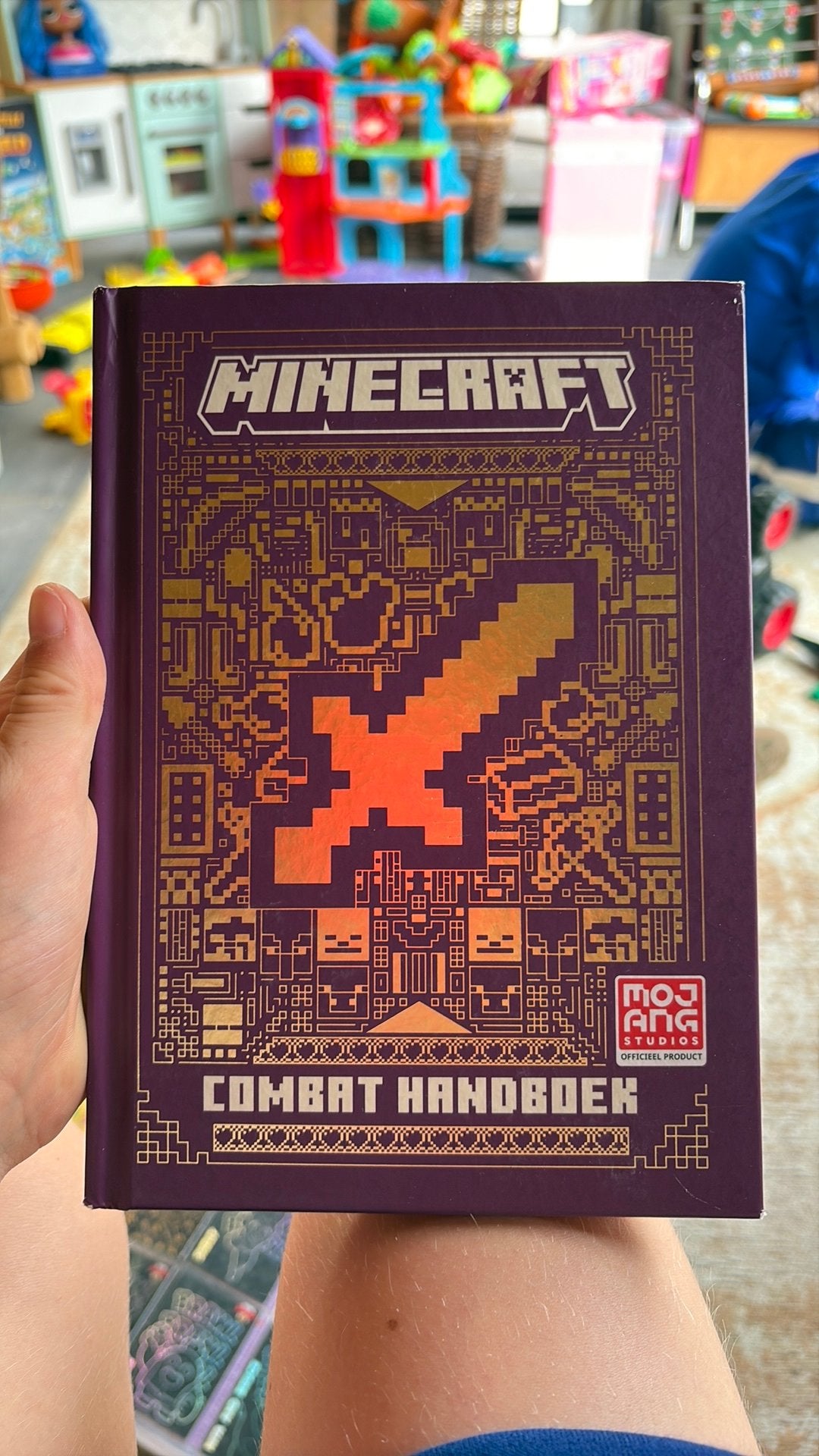 Minecraft Combat Handboek, Ophalen of Verzenden, Zo goed als nieuw, Non-fictie