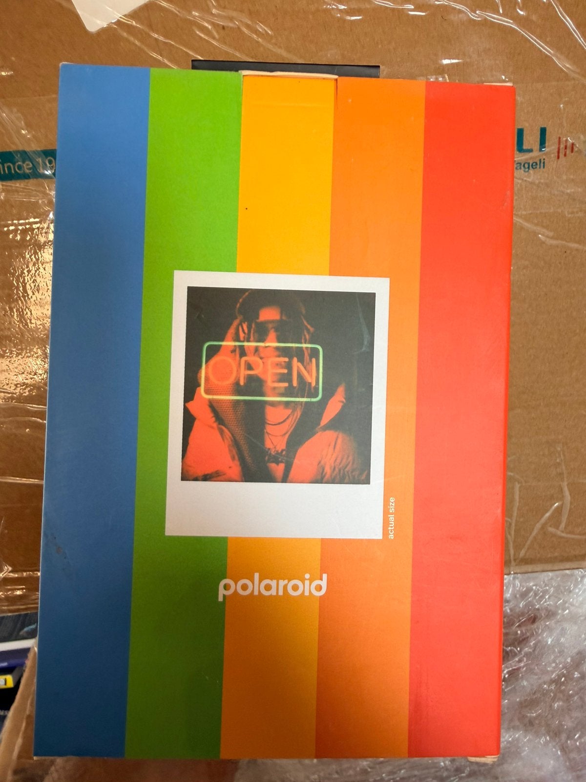 Polaroid go instant camera + 16 foto’s, Ophalen, Zo goed als nieuw