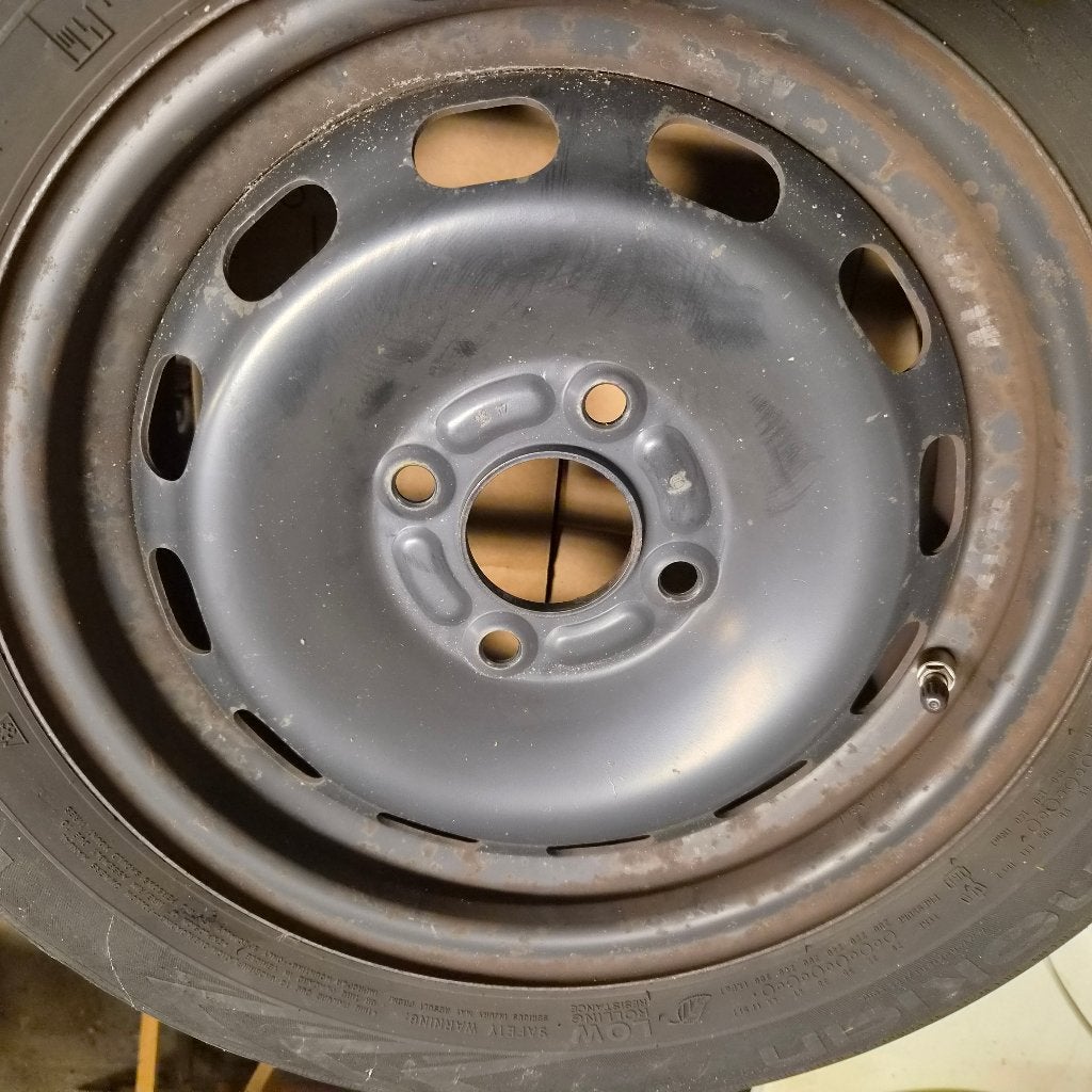 Te Koop set winterbanden met velgen 175/65 R14, Ophalen, 14 inch, Gebruikt, 175 mm