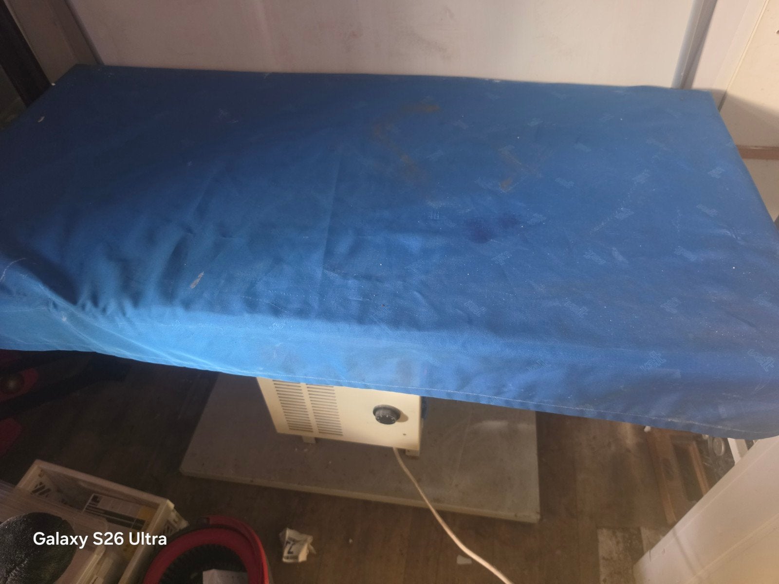 Professionele VEIT Strijktafel - Gebruikt, Ophalen of Verzenden, Gebruikt, Strijkijzer met snoer