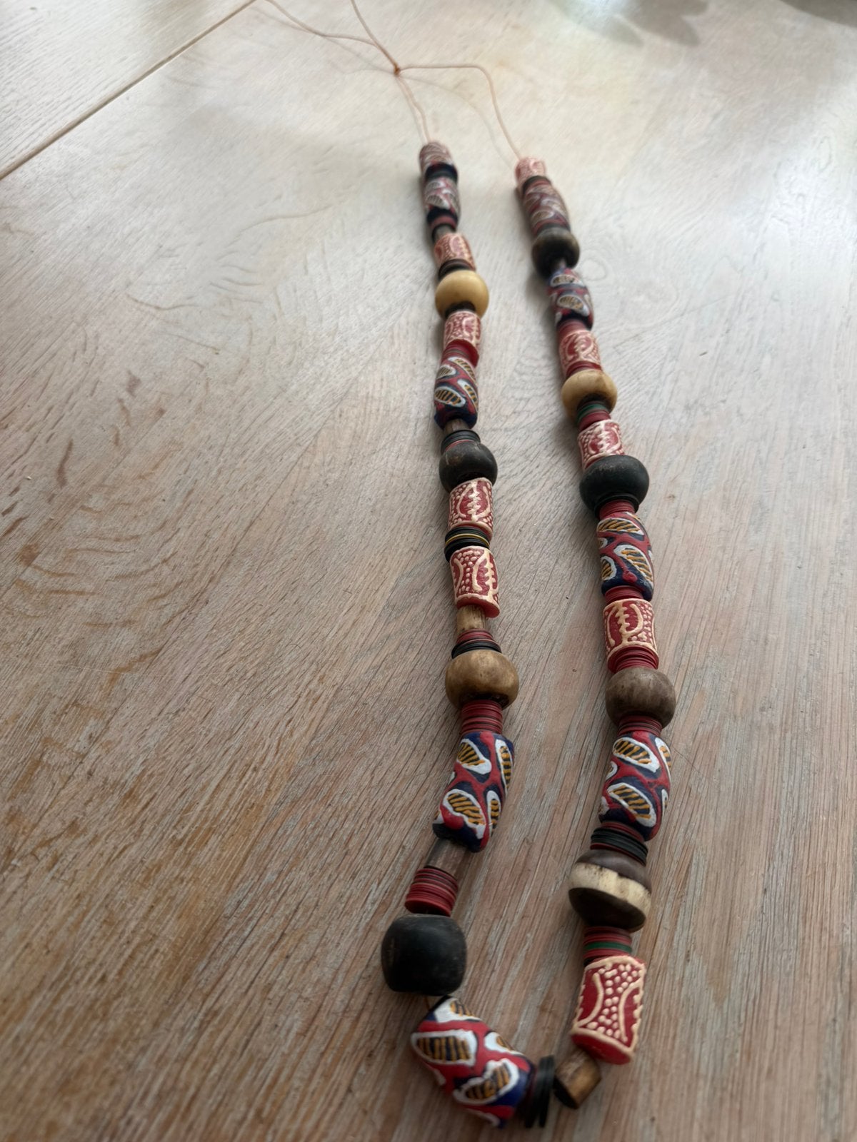 Afrikaanse ketting met o.a trade beads, Ophalen of Verzenden, Zo goed als nieuw, Overige materialen