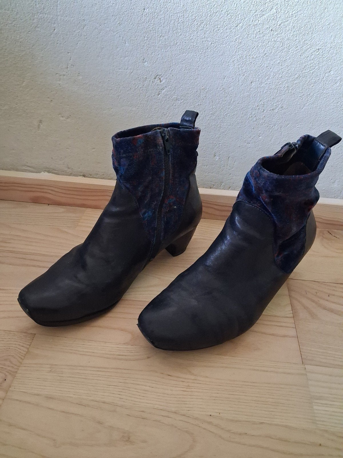 THINK! laarsjes maat 39,5, Blauw, Think!, Lage of Enkellaarzen, Ophalen of Verzenden