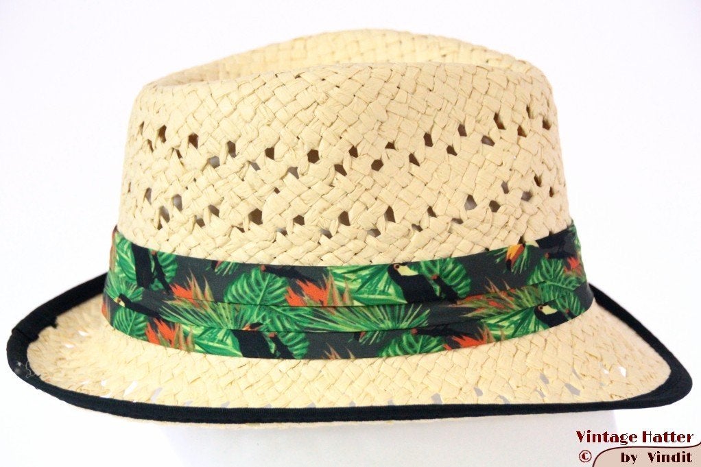 Zomer trilby met toekan band en zwarte rand 57, 58 en 59 new, Ophalen of Verzenden, Nieuw, 58 cm (L, 7¼ inch) of meer, Hoed