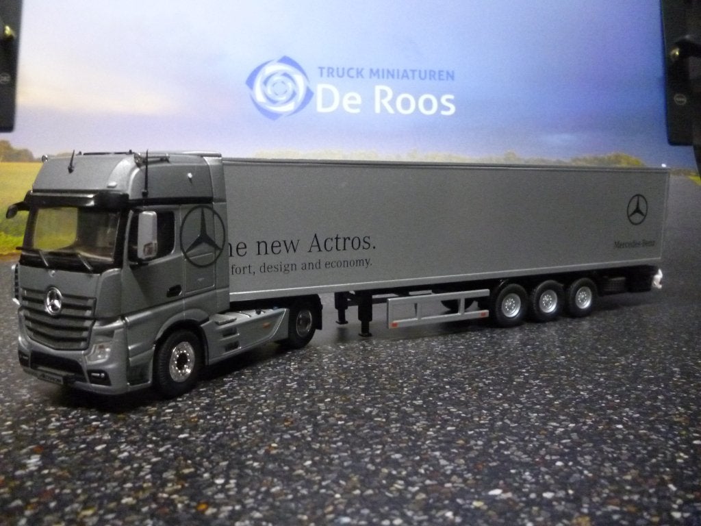 NZG Mercedes Actros Truck of the Year, Ophalen of Verzenden, Nieuw, Bus of Vrachtwagen, NZG