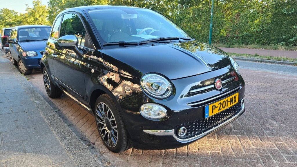 Fiat 500 1.0 70pk Hybrid 2022 Zwart, Auto's, Voorwielaandrijving, 40 €/maand, Beige, 4 stoelen