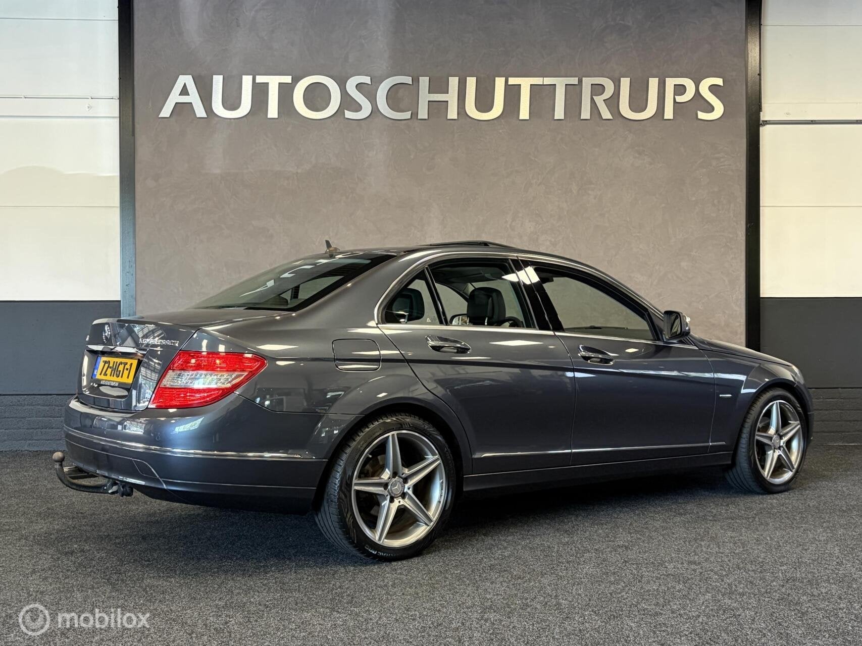 Mercedes C-klasse 180 K Avantgarde AUTOMAAT / STOELVERW / DA, Auto's, Achterwielaandrijving, Zwart, Sedan, Euro 4