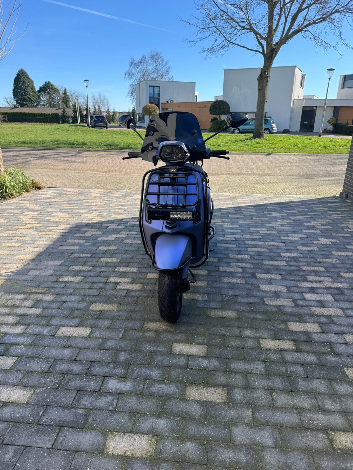 Vespa sprint, Fietsen en Brommers, Scooters | Vespa, Ophalen, Zo goed als nieuw