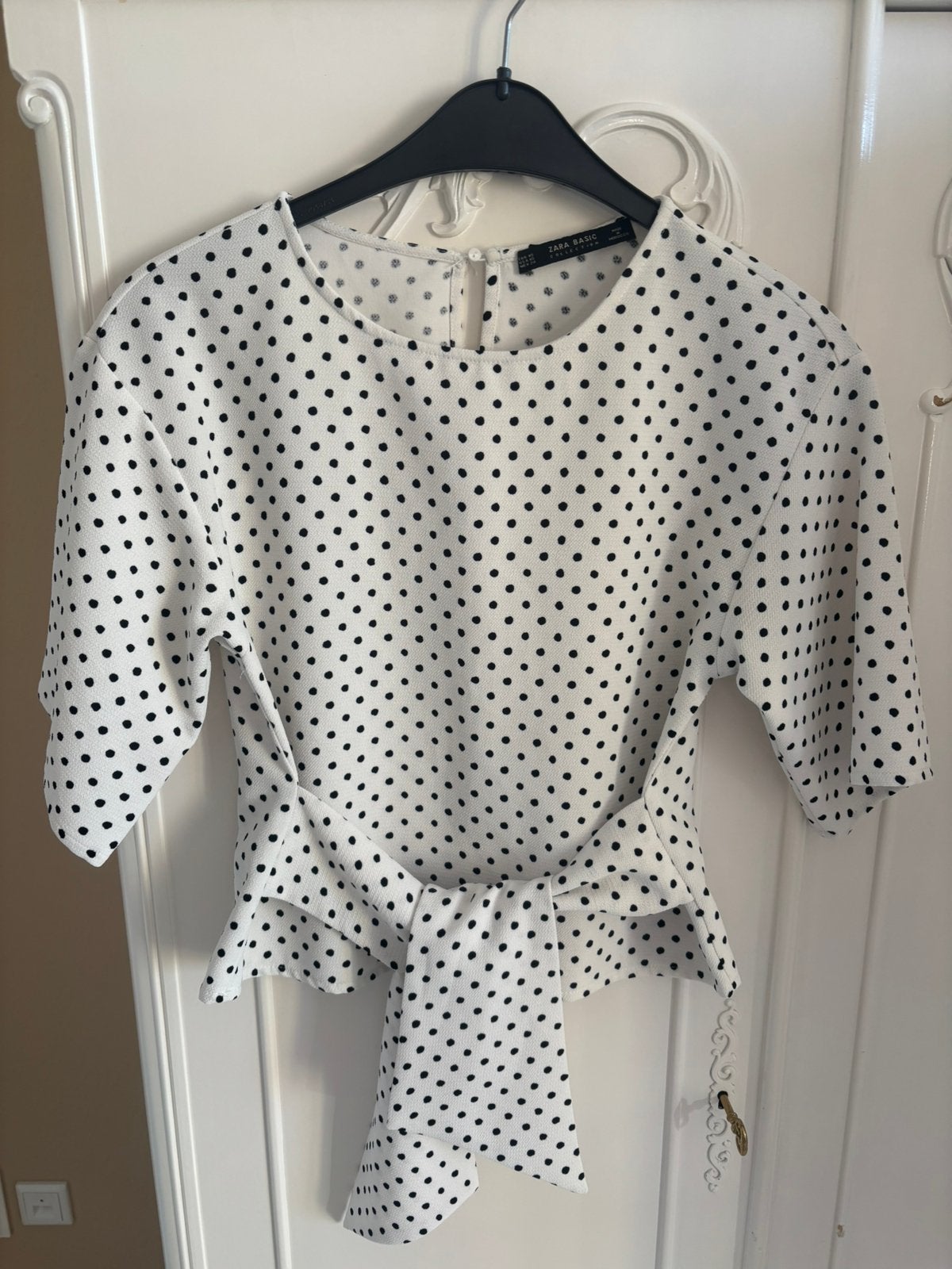 Nieuw wit zwart blouse Zara maat XS, Ophalen of Verzenden, Nieuw, Maat 34 (XS) of kleiner, Wit