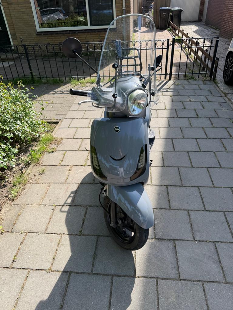 Sym Fiddle 2 uit 2018 - Goed onderhouden scooter, Fietsen en Brommers, Scooters | SYM, Ophalen, Maximaal 45 km/u, Zo goed als nieuw