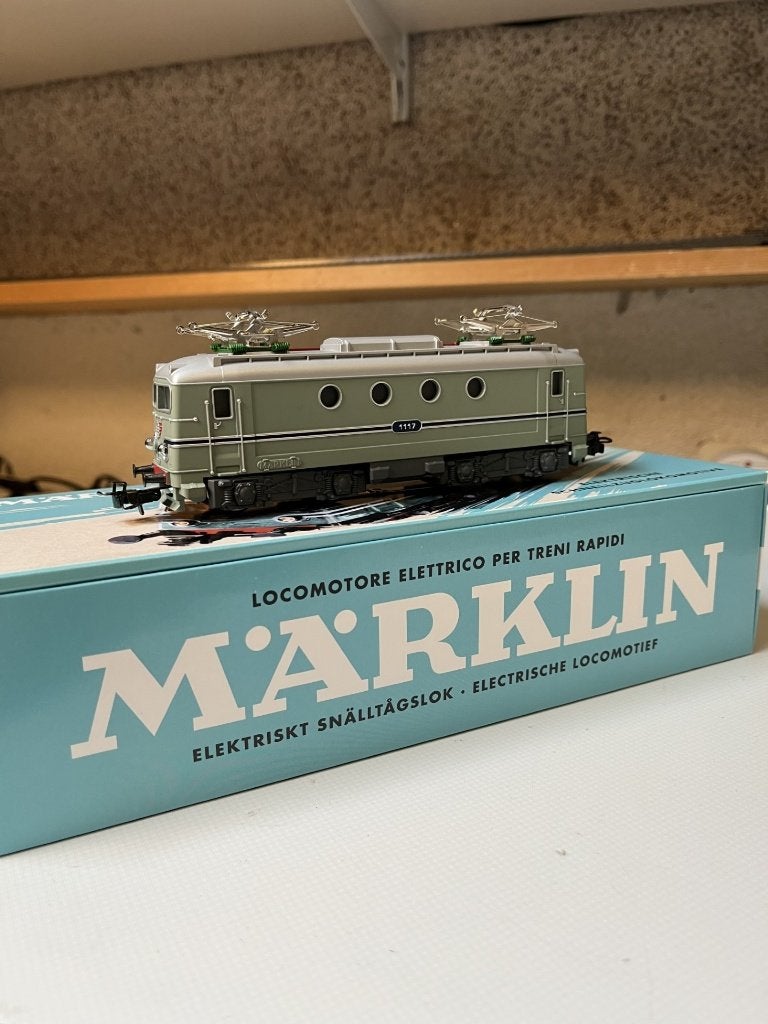 Marklin 30131 NS Serie 1100 turquoise digitaal (mfx)., Wisselstroom, Locomotief, Nieuw, Ophalen of Verzenden