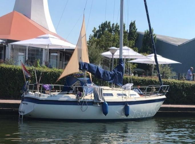 Zeilboot Hurley 800, Ophalen, Gebruikt, Polyester, Diesel