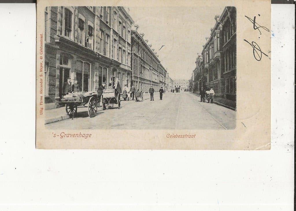 Den Haag Celebesstraat met straatverkoop 3-6-1910, Ophalen of Verzenden, Voor 1920, Gelopen, Zuid-Holland